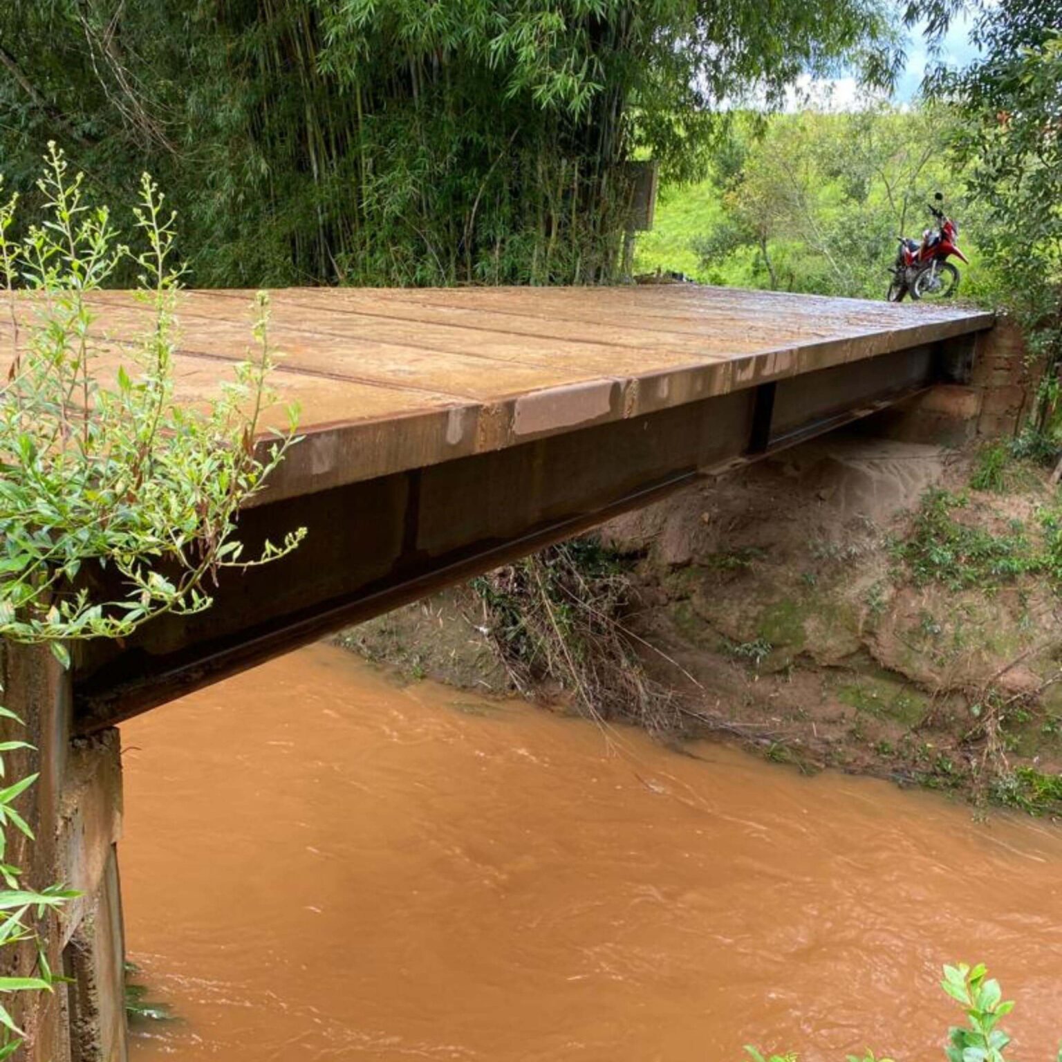 Ponte - Luminárias MG - São Sebastião
